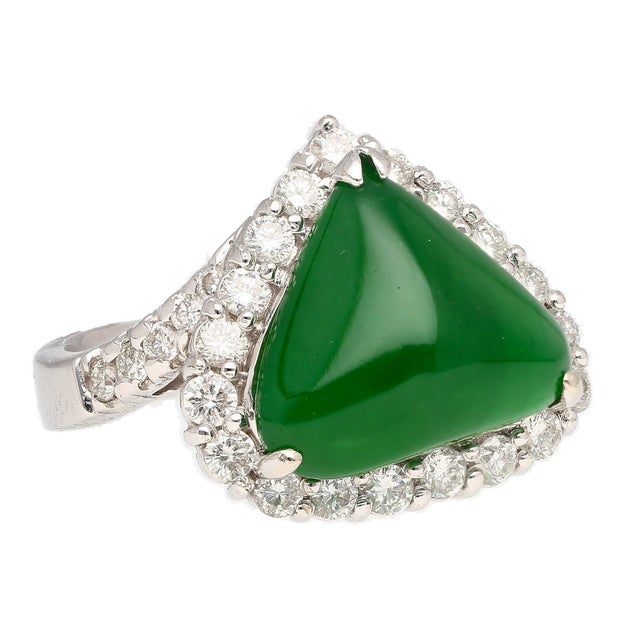 Contemporary Type a Jadeite Jade Cabochon Cut Triangle Shape and Diamond Halo Ring, Size 6 For Sale - Image 3 of 10
