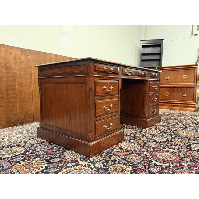 English Desk from Globe Wernicke For Sale - Image 5 of 18