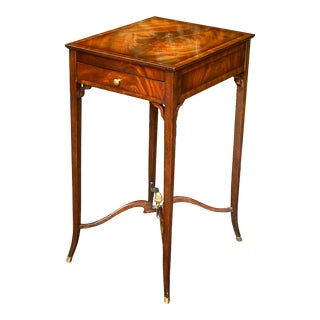 Maitland-Smith Elegant Flame Mahogany Accent Table For Sale