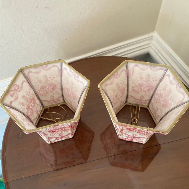 Late 20th Century French Toile Sconces Lamp Shades ~ a Pair For Sale In Atlanta - Image 6 of 9