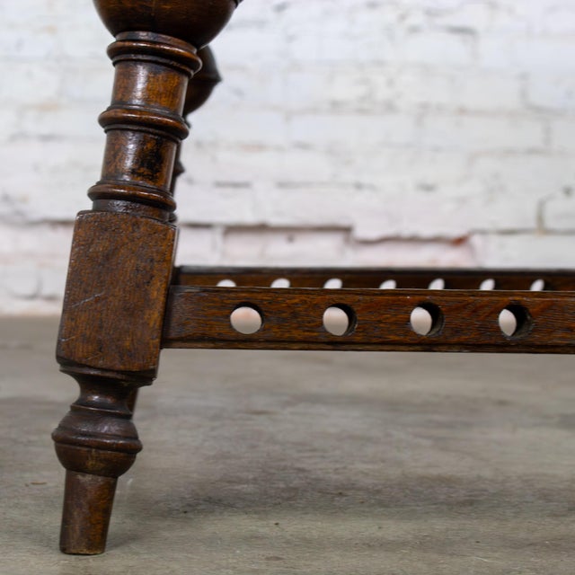 Late 19th to Early 20th Century Wilhelminian or Jacobean Revival Oak Side or Lamp Table With 2 Tier Design For Sale - Image 12 of 18