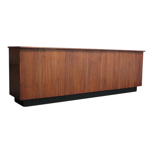 American Modern Studio Craft Walnut Credenza/Cabinet on Ebonized Plinth Base For Sale