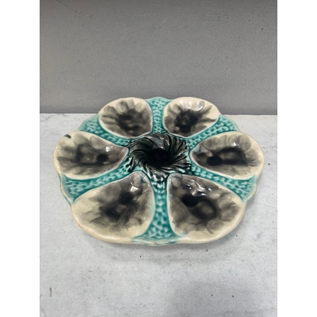 French Majolica oyster plate Orchies, circa 1910.