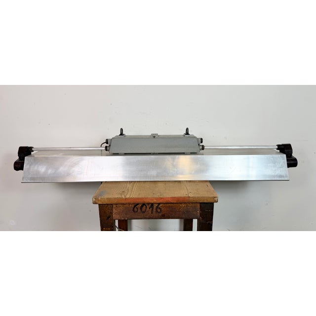 Industrial Grey Tube Light from Elektrosvit, 1970s For Sale - Image 13 of 18