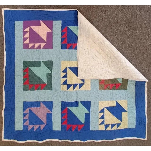 Ohio Amish baskets in multi colors. The quilting is very fine. The condition is very good.