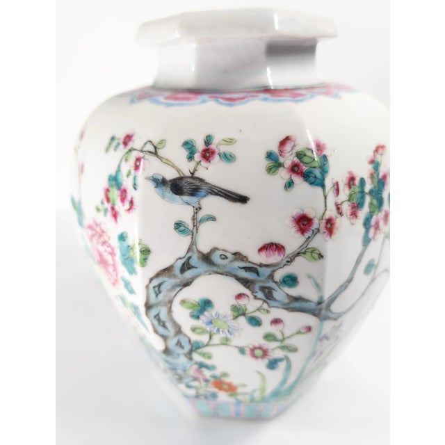 Early 20th Century Chinese Republic Period Famille Rose Faceted Jar or Vase For Sale - Image 13 of 18