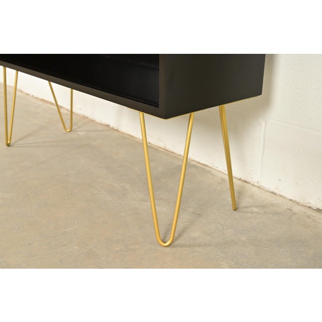 Wood Paul McCobb Planner Group Black Lacquered Bookcase on Hairpin Legs, Newly Refinished For Sale - Image 7 of 12
