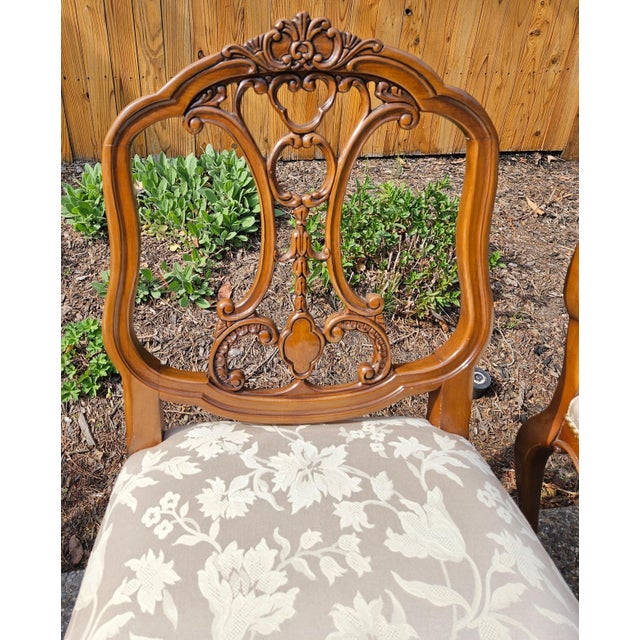 Antique Louis XV Italian Walnut Dining Room Side Desk Chairs- Set of 2 For Sale In Philadelphia - Image 6 of 10