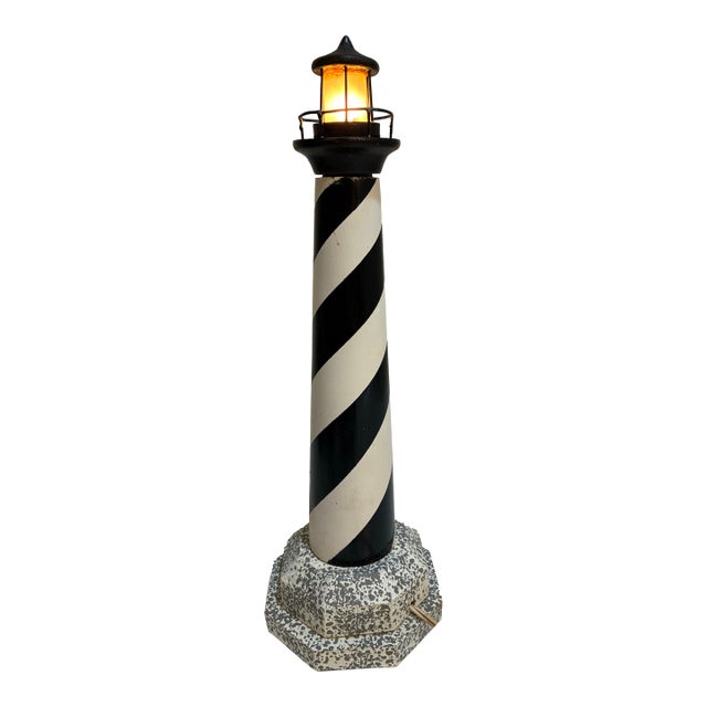 Vintage Wooden Cape Hatteras Lighthouse Lamp For Sale