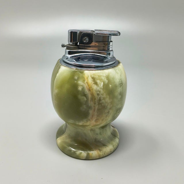 1960s Mid-Century Modern Italian Onyx Smoking Set with Table Lighter & Ashtray, 1960s, Set of 2 For Sale - Image 5 of 8