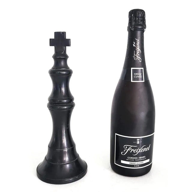 Gemstone Vintage Black Onyx Large Chess Piece King Figurine/Bookend For Sale - Image 7 of 11