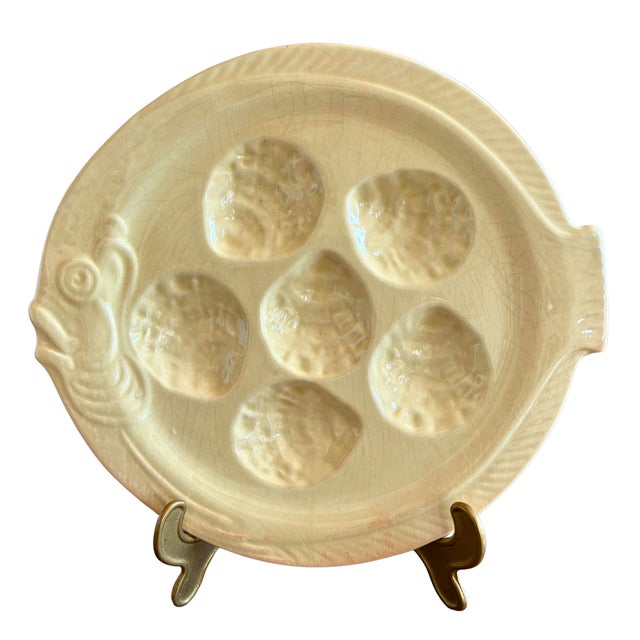 Mid-Century French Ceramic Oyster Plate with Fish Motif from Vallauris, 1950s For Sale - Image 4 of 4