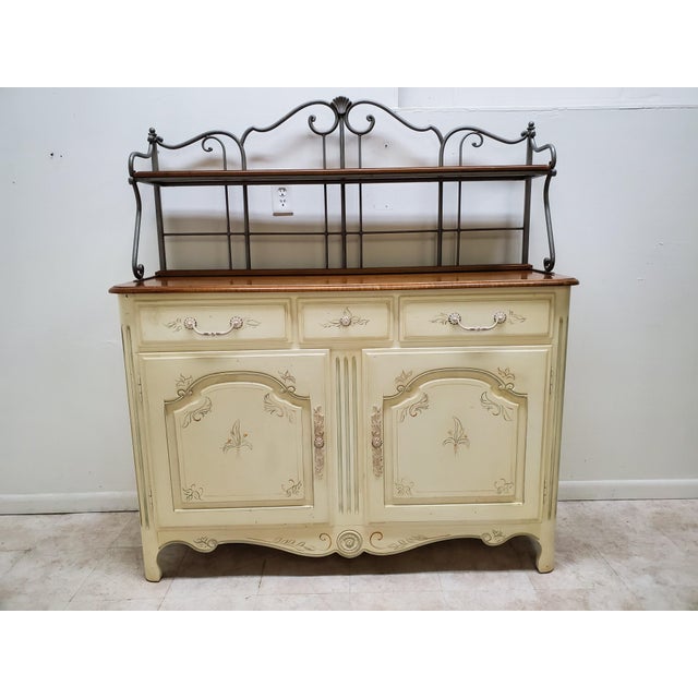 1990s Ethan Allen French Country Legacy Sideboard Buffet Hutch Bakers