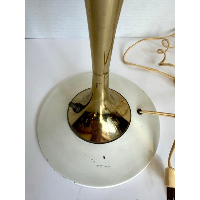 Brass 1960's Mid-Century Modern Tulip Shaped Brass & White Table Lamp, Attributed to Laurel Lamp Co. For Sale - Image 8 of 9
