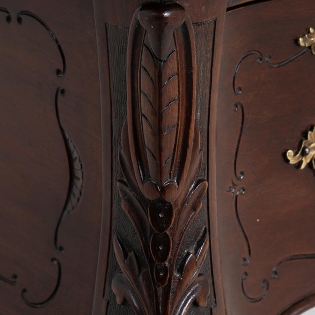 Louis XV Desk with Brass Details on Casters, Rococo Style, France, 19th Century For Sale - Image 11 of 14