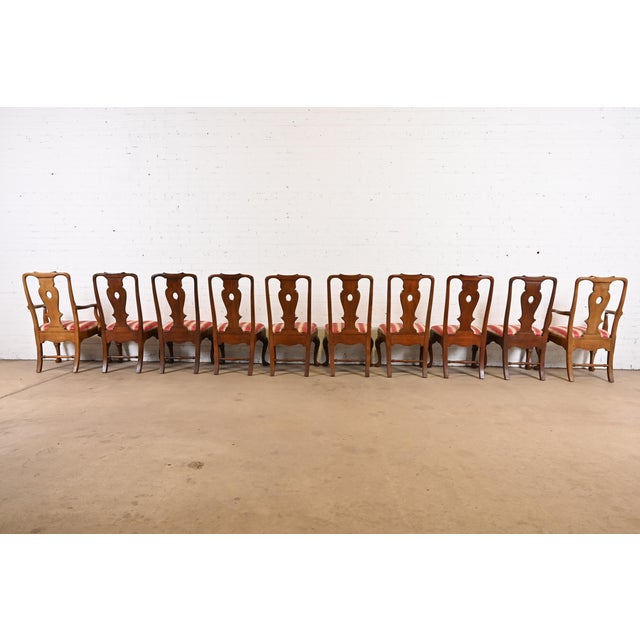 1980s Henredon Chippendale Carved Mahogany Dining Chairs, Set of Ten For Sale - Image 5 of 11