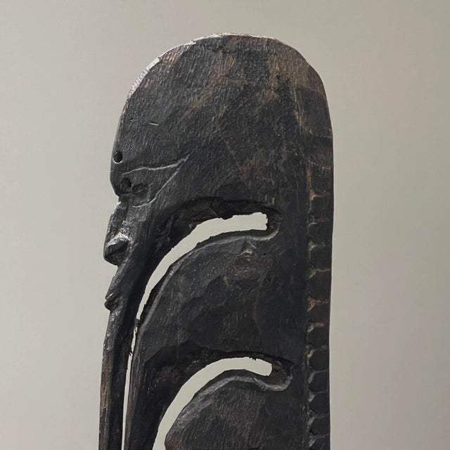 Early 20th Century Antique Papuan Hand Carved Hooked Primitive Figurative Sculpture For Sale - Image 5 of 9