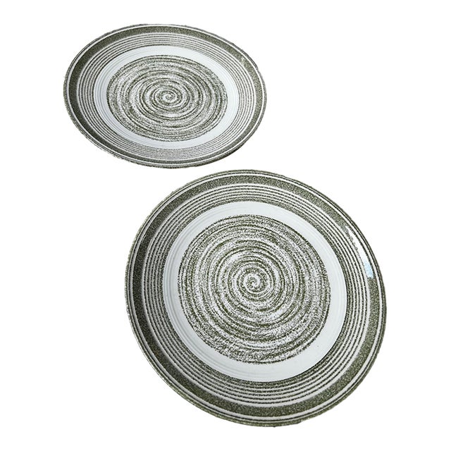 1970s Schonfeld Kiln Pair of “El Verde” Plates For Sale