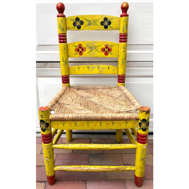 Vintage Floral HandPainted Pennsylvania Dutch Style Chairs Set of 4