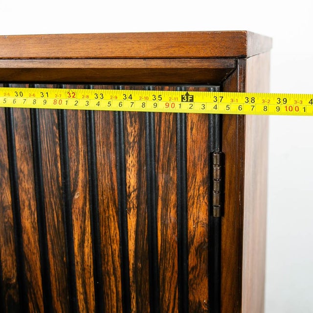 Mid Century Modern Dresser Gentleman's Chest Bassett Walnut Cabinet Drawers MCM For Sale - Image 9 of 10