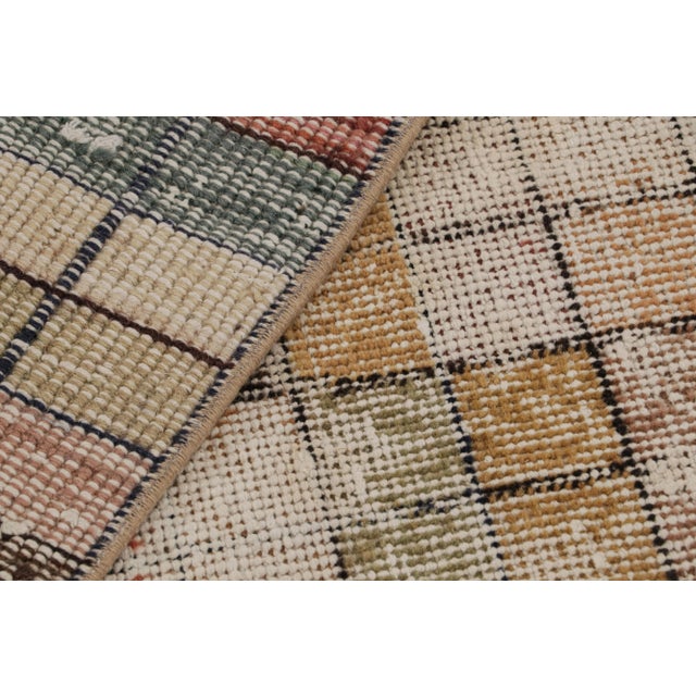 Textile Vintage Zeki Müren Runner Rug, With Geometric Patterns, From Rug & Kilim For Sale - Image 7 of 7