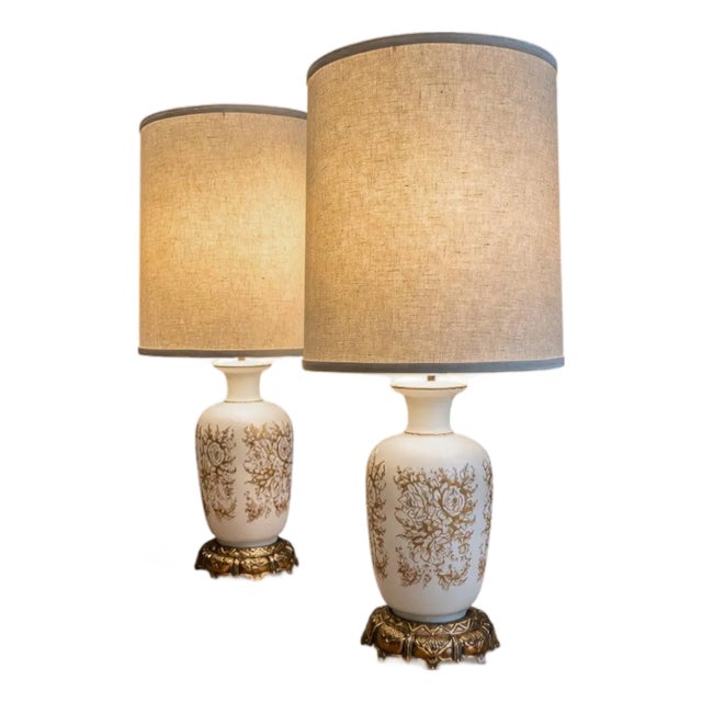 Vintage Table Lamps With Rose Motif, Unknown, 1960s - a Pair For Sale