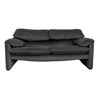 Maralunga Two-Seater Sofa by Vico Magistretti for Cassina, 1990s For Sale