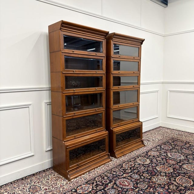 English Bookcases in the style of Globe Wernicke, Set of 2 For Sale - Image 4 of 15