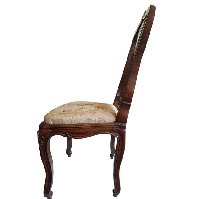 Brown Louis XV Genoese Chairs in Walnut, 1750, Set of 8 For Sale - Image 8 of 18
