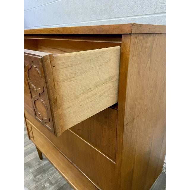 Vintage MCM Paul McCobb Style Highboy Four Drawer Chest of Drawers For Sale - Image 9 of 12