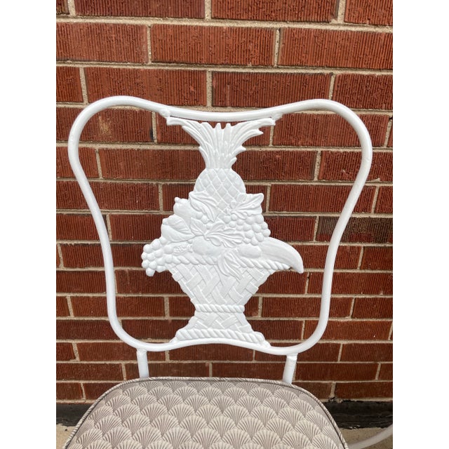 1950s 1950s Woodard Trianon Wrought Iron Patio Dining Chairs Hollywood Regency Set of 4 For Sale - Image 5 of 14