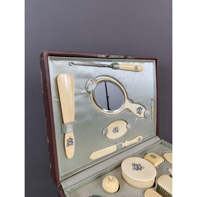 19th Century Toilet Case For Sale - Image 3 of 8