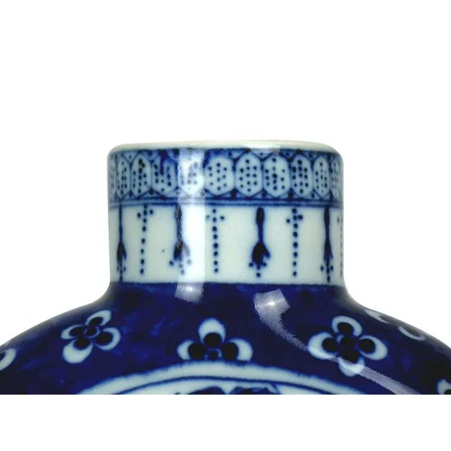 Large Chinese Blue and White Porcelain Teapot With Qianlong Mark on the Bottom For Sale - Image 4 of 8