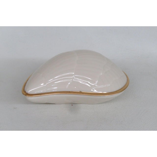 Lenox China Seashell Trinket Dish Lidded Porcelain Box With 24k Gold Trim 4917b For Sale - Image 12 of 16
