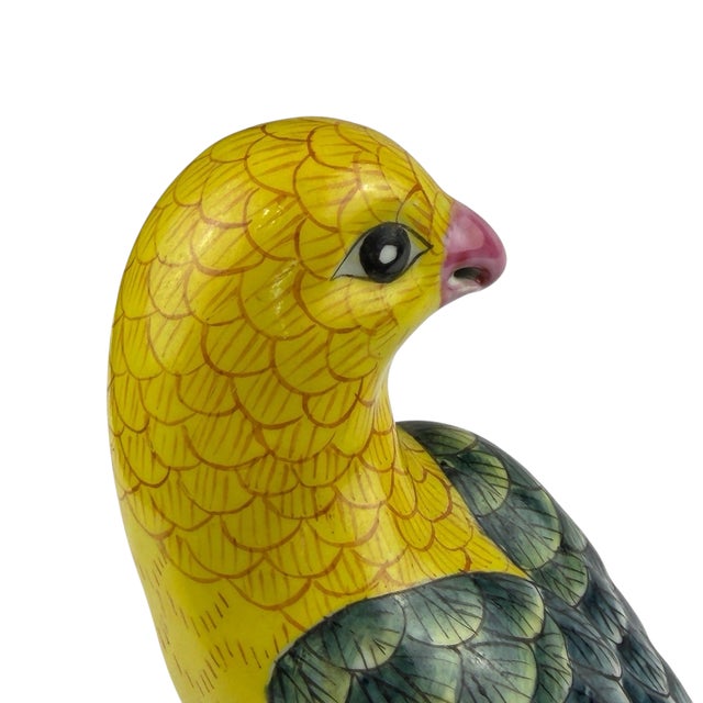 Chartreuse 1970s Chinese Export Porcelain Parrots With Applied Fruit and Blossoms – A Pair For Sale - Image 8 of 15