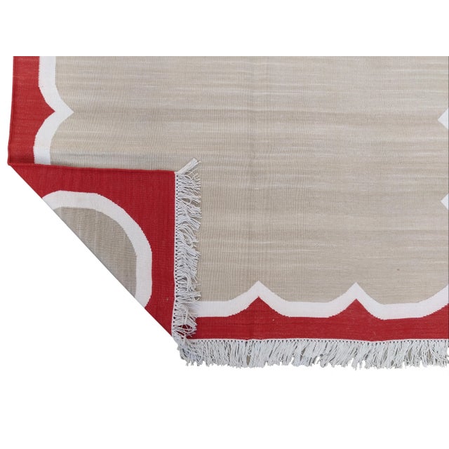 Cotton Handwoven Beige and Red Border Scalloped Rug 6x9 | Chairish