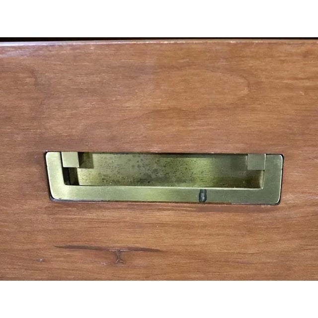 John Widdicomb John Widdicomb Chest of Drawers - A Pair For Sale - Image 4 of 9