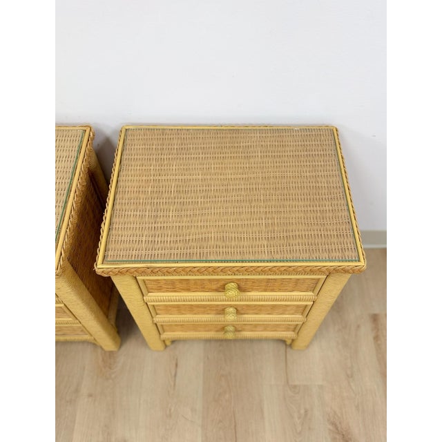 Wood Henry Link Wicker 3-Drawer Pair of Nightstands Vintage Coastal Hollywood Regency For Sale - Image 7 of 13