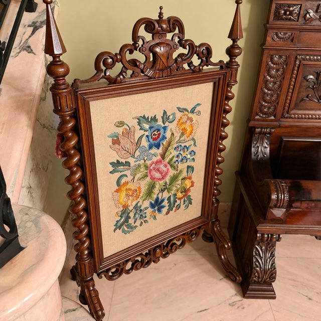 Victorian Carved Walnut Firescreen with Floral Needlework — Circa 1870s Beautiful 19th-century Victorian firescreen,...
