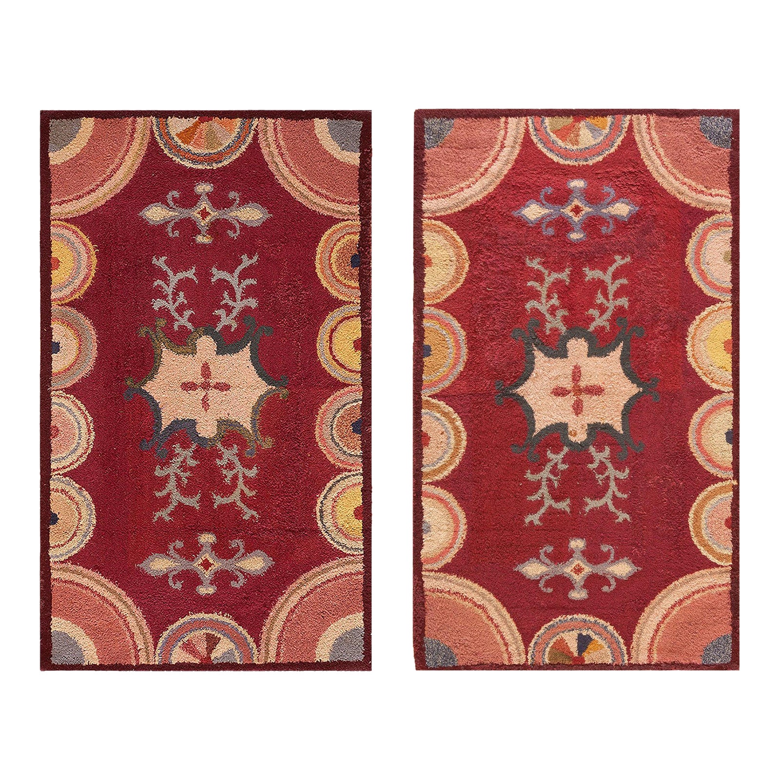 1920s Red Floral Folk Art Antique American Hooked Rug 2'6
