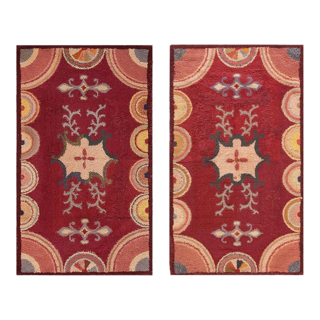 1920s Red Floral Folk Art Antique American Hooked Rug 2'6" X 4'6" Knotted Wool Carpet For Sale