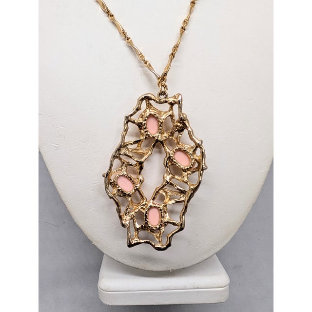 Vintage 1973 Signed Napier Modernist Goldtone Cabochon Faux-Coral Pendant Necklace For Sale - Image 9 of 9