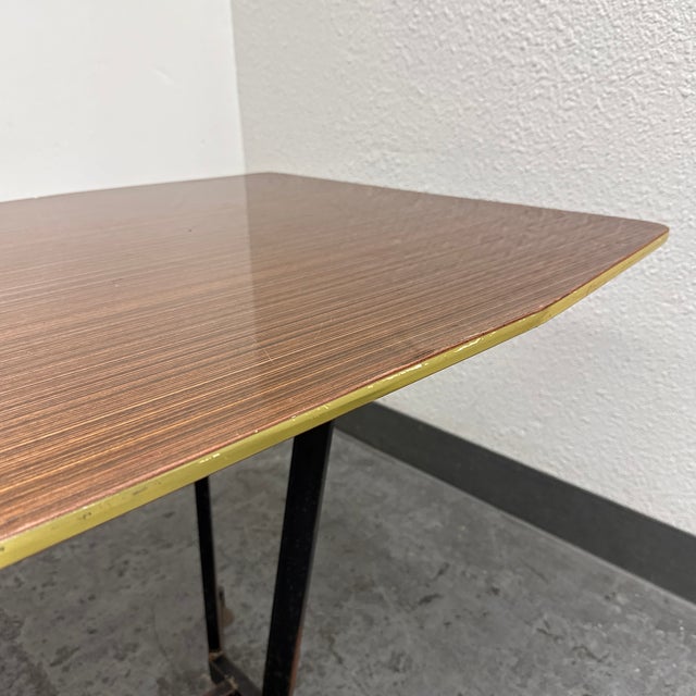 Italian Modernist Wood-Grain Dining Table, Circa 1930's For Sale - Image 12 of 12