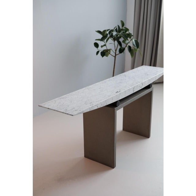 Sculptural Console Table by Danilo Silvestrin, 1980s, in Flawless conditions. Designed 1980 to 1989
