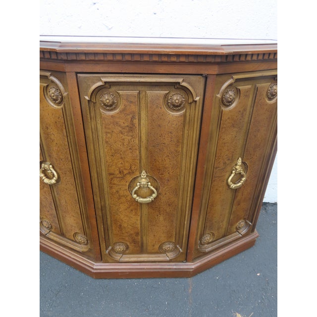Hollywood Regency Small Console Cabinet 6647 For Sale - Image 12 of 17