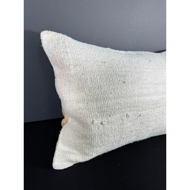 Contemporary Turkish Hemp Pillow Cushion Natural Beige Pillow Cushion Cover 16" x 24" For Sale - Image 3 of 4