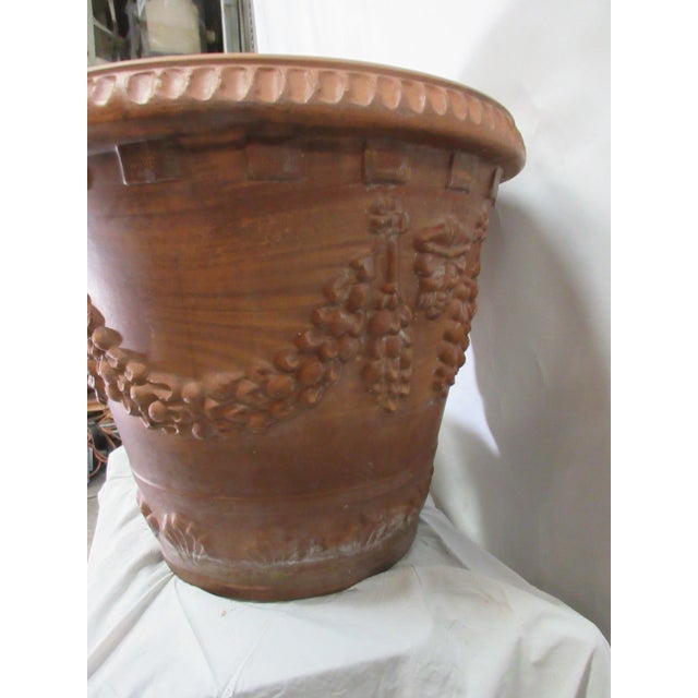 1970s Garden Pots - Set of 2 For Sale - Image 5 of 13