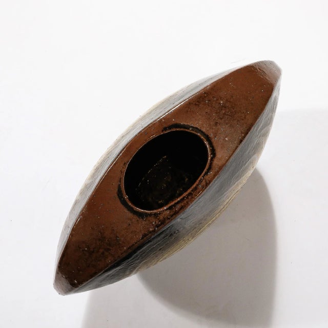 Mid-Century Modernist Ceramic Striated Burnt Umber Vase by Aleph Hammer For Sale - Image 11 of 12