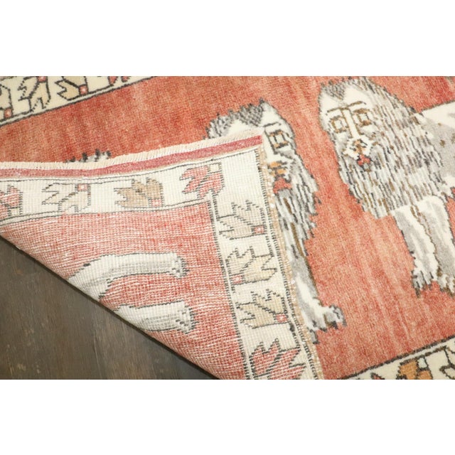 Mid 20th Century Mid 20th Century Pair of Lion Turkish Small Mats rug no. j4706 For Sale - Image 5 of 6