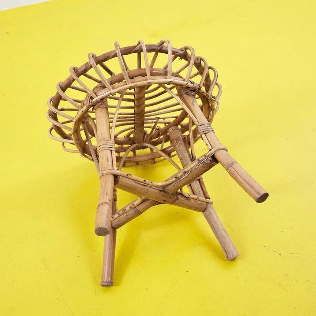 1960s Vintage Stool in Rattan, 1960s For Sale - Image 5 of 6